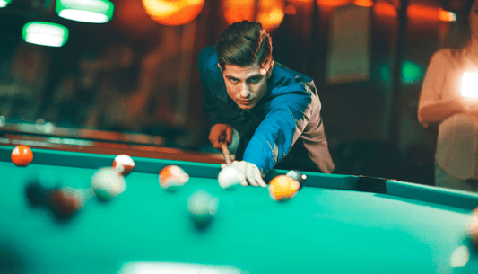 Buying Guide: Choosing The Perfect Pool Cue - White Billiards